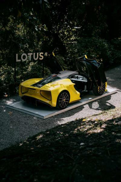 Slideshow-249 Gallery Picture 143