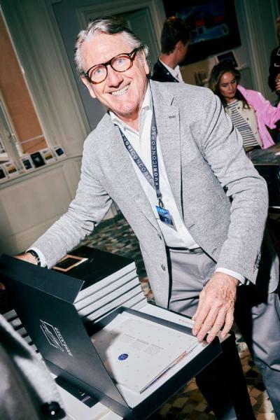 Slideshow-249 Gallery Picture 170