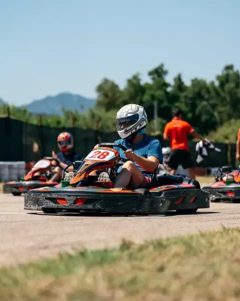 Slideshow-245 Gallery Picture 10