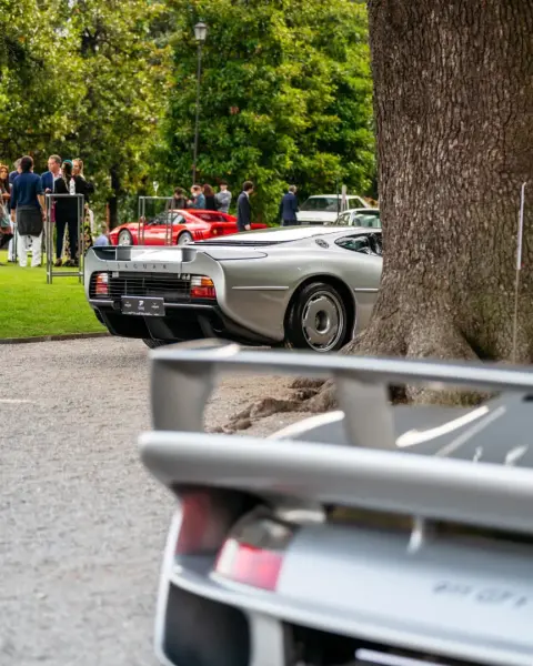 Slideshow-241 Gallery Picture 17