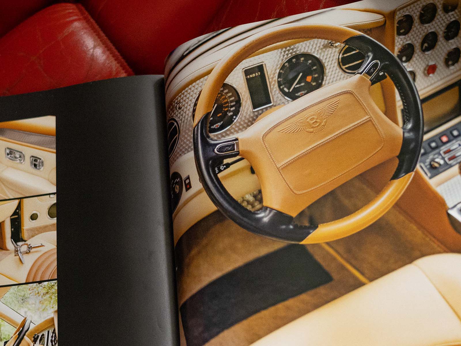 Fuoriconcorso Bentley Book - A Century Of Elegance And Speed Pagine Interne